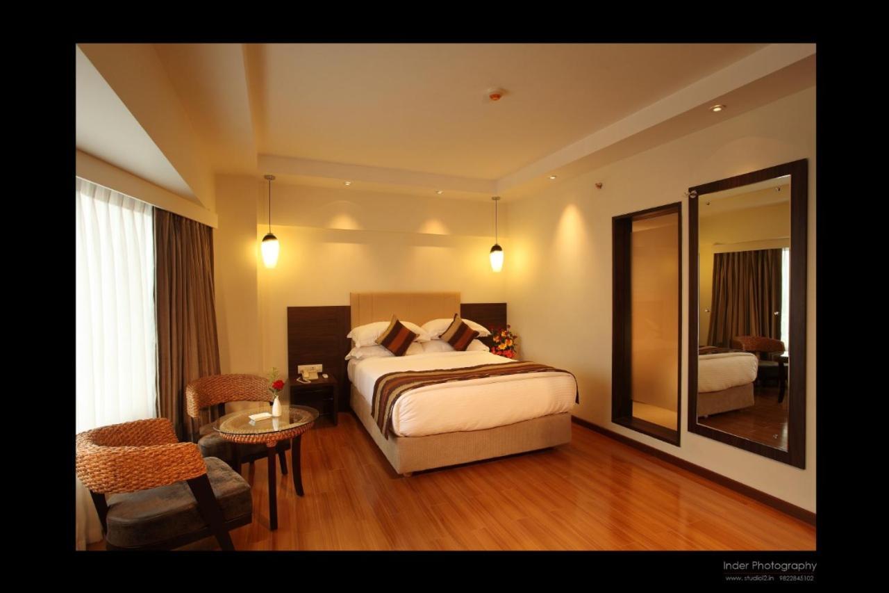 The Altruist Business Hotel Kharadi Pune Bagian luar foto