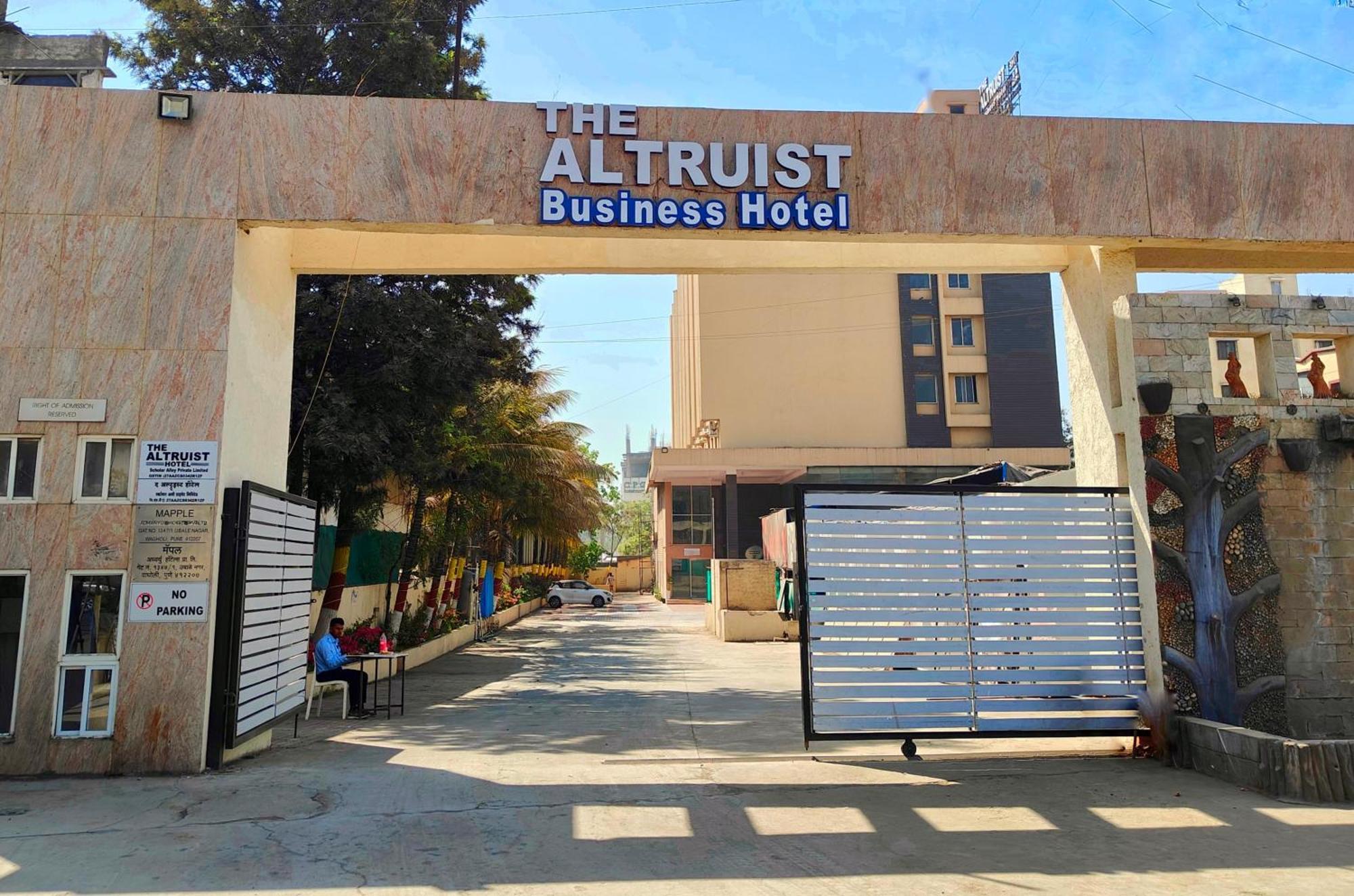 The Altruist Business Hotel Kharadi Pune Bagian luar foto