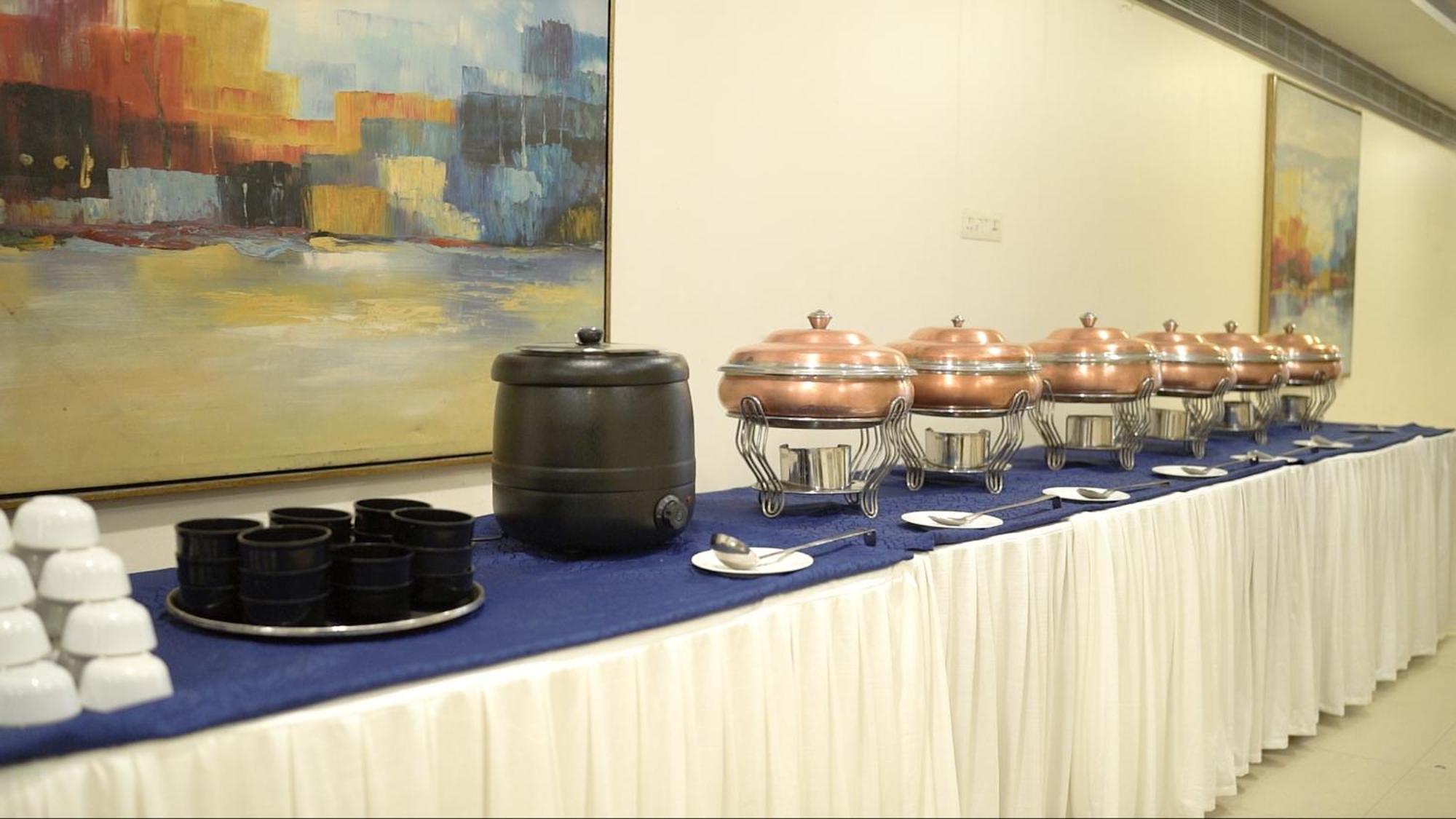 The Altruist Business Hotel Kharadi Pune Bagian luar foto