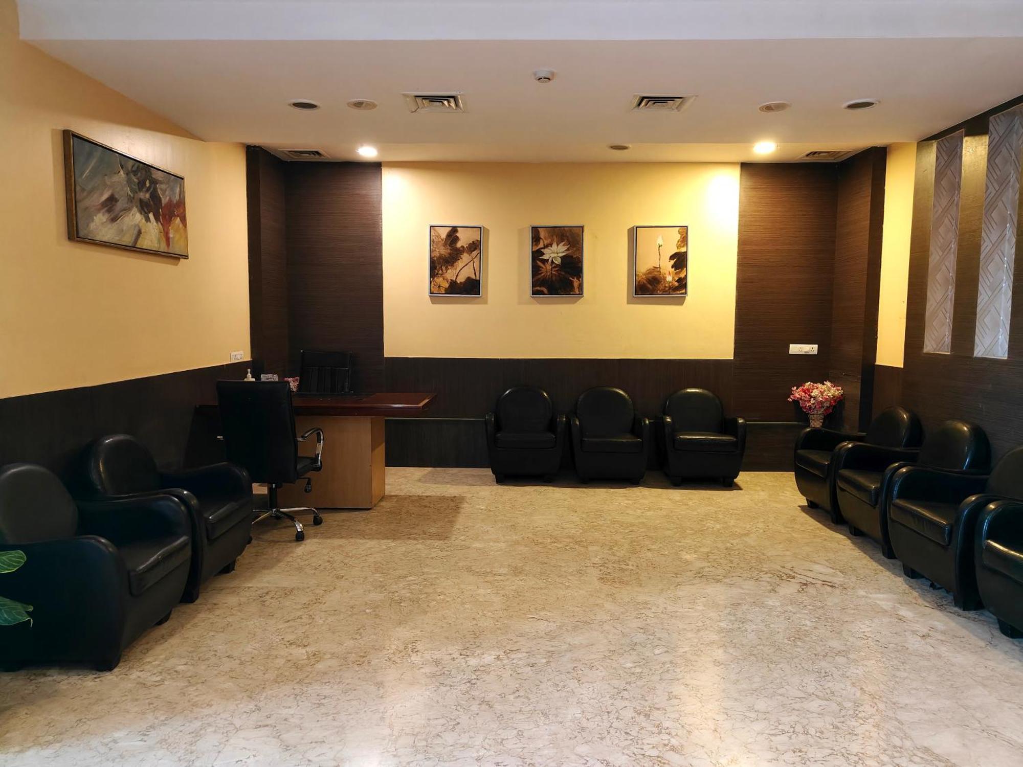 The Altruist Business Hotel Kharadi Pune Bagian luar foto